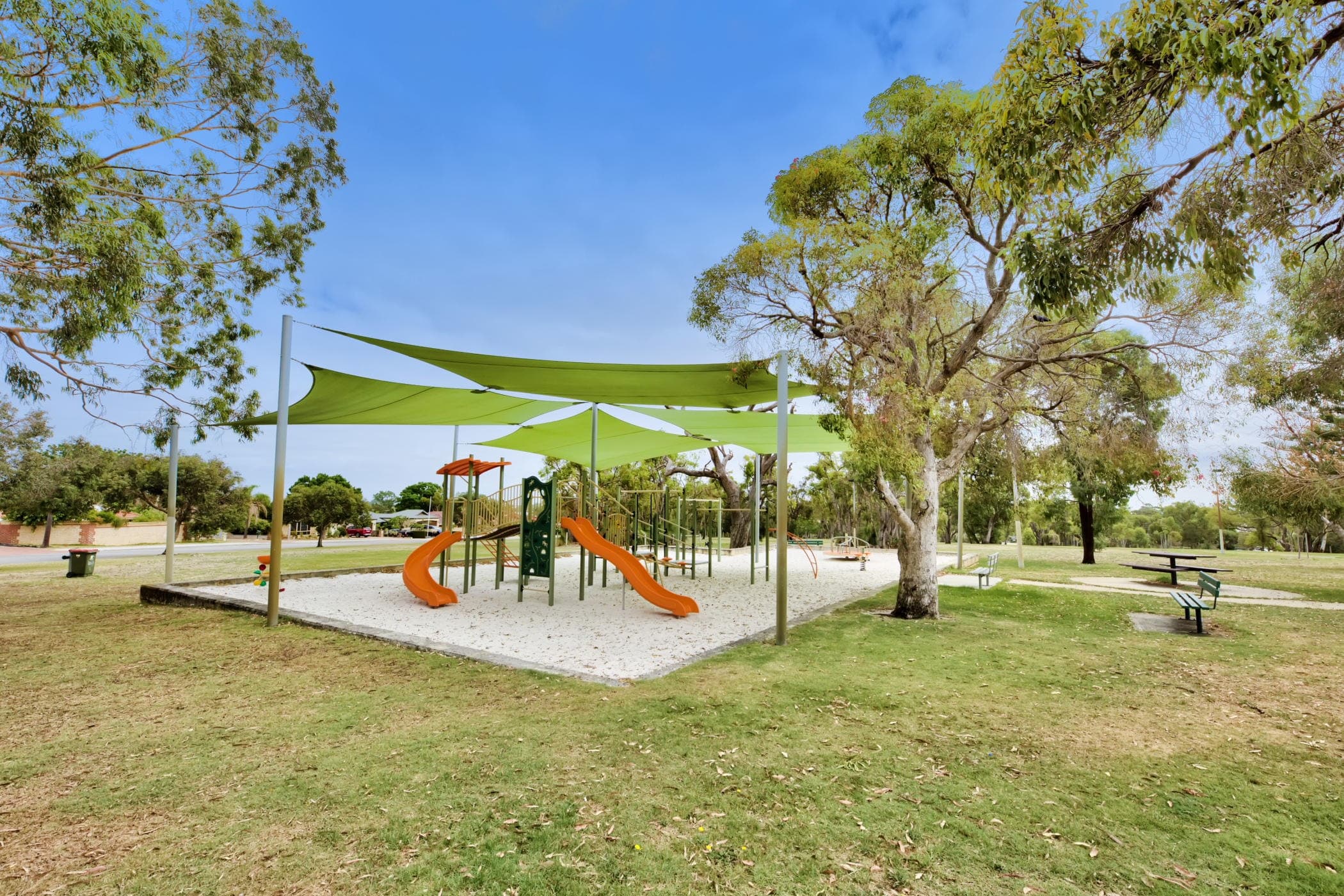 25 Coralberry Crescent, DIANELLA WA 6059, Dianella - Thumbnail 2