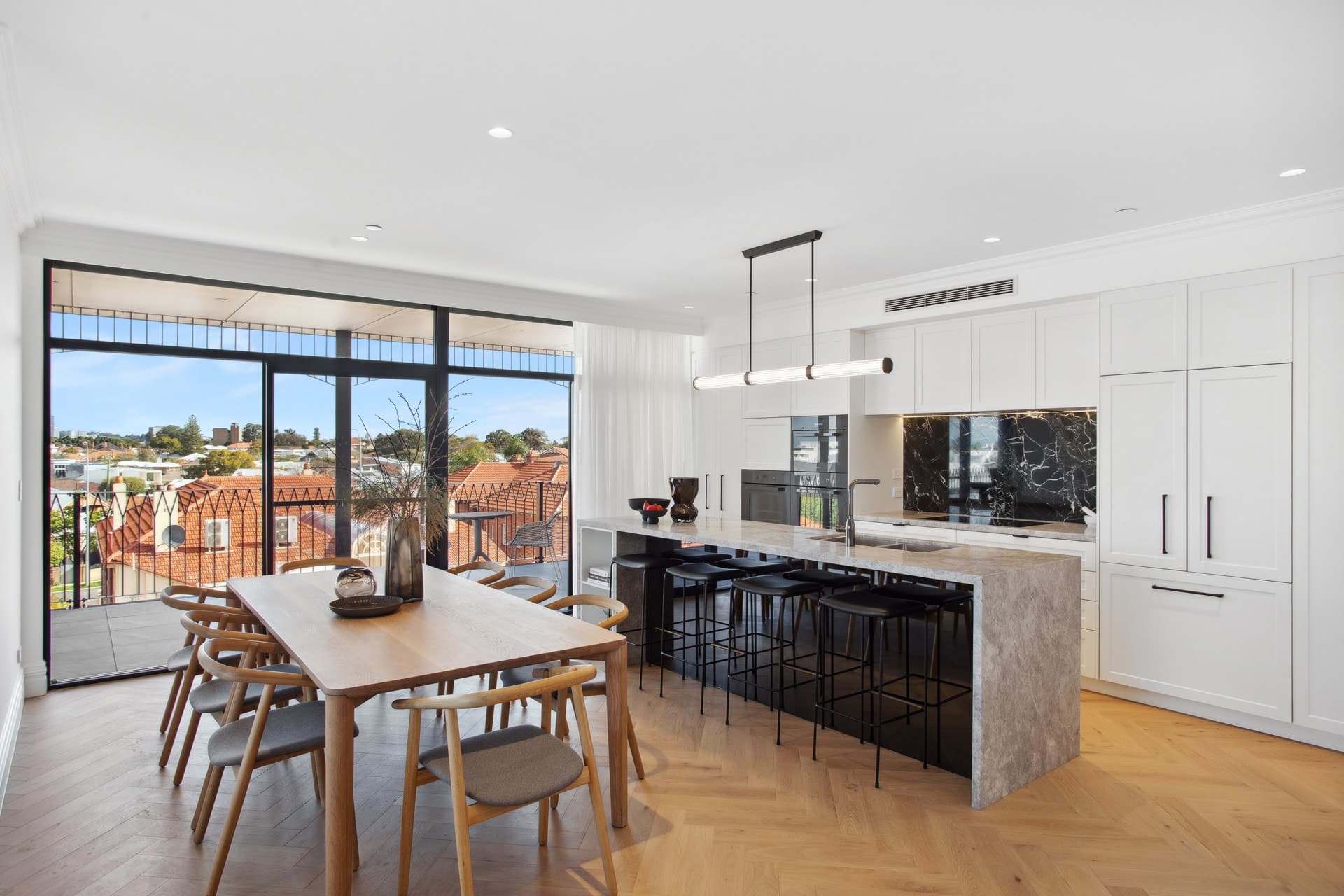 302/7 Field Street, MOUNT LAWLEY WA 6050, Mount Lawley - Thumbnail 4