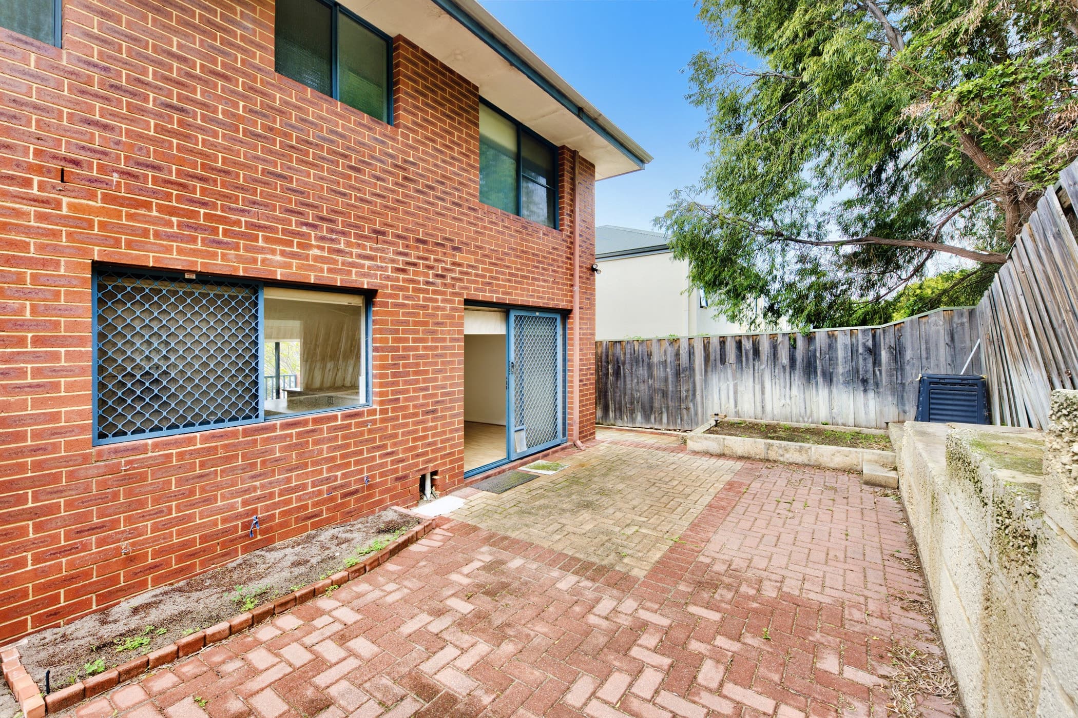 4/9 Joyce Street, SCARBOROUGH WA 6019, Scarborough - Image 1