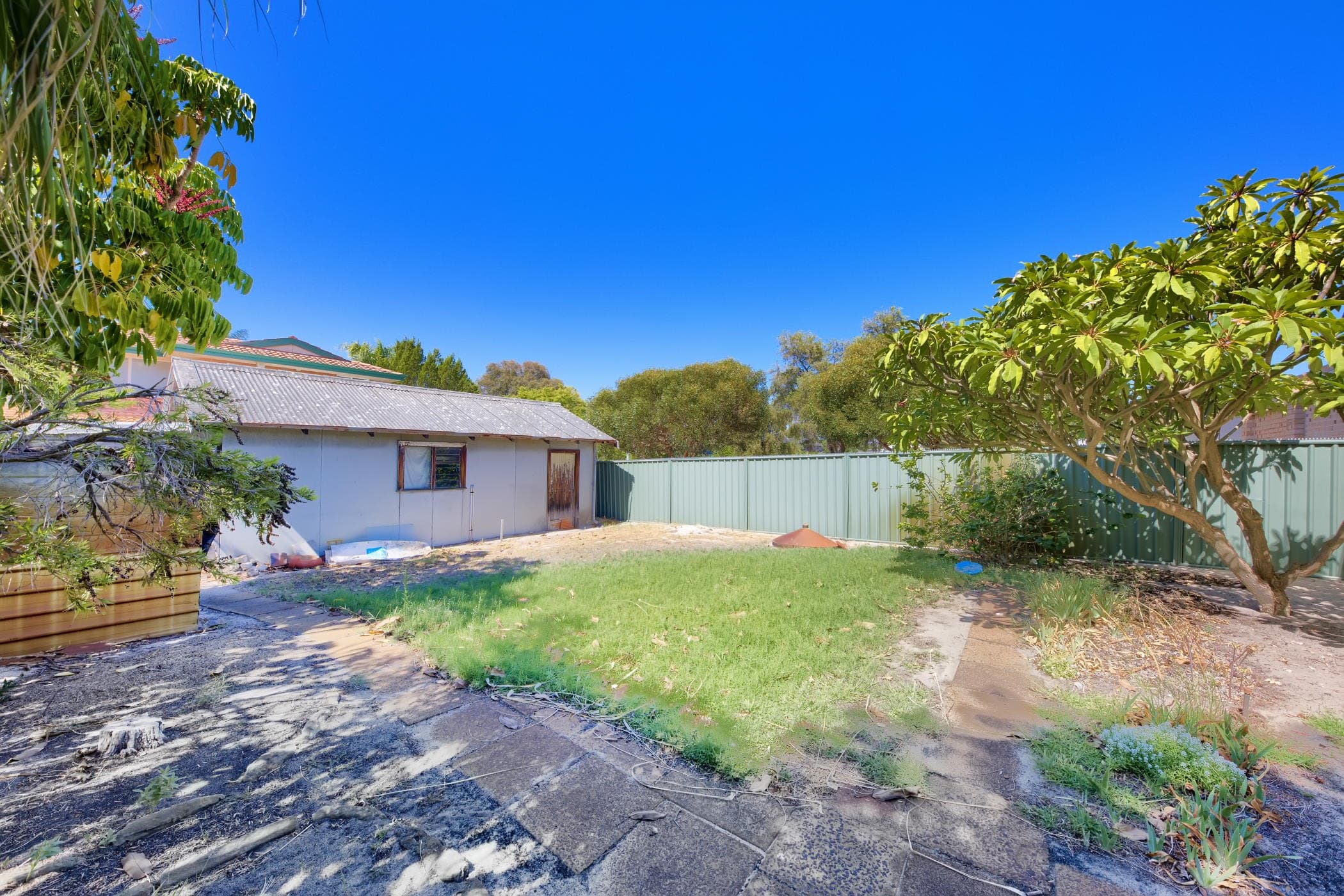 377 Crawford Road, DIANELLA WA 6059, Dianella - Image 1