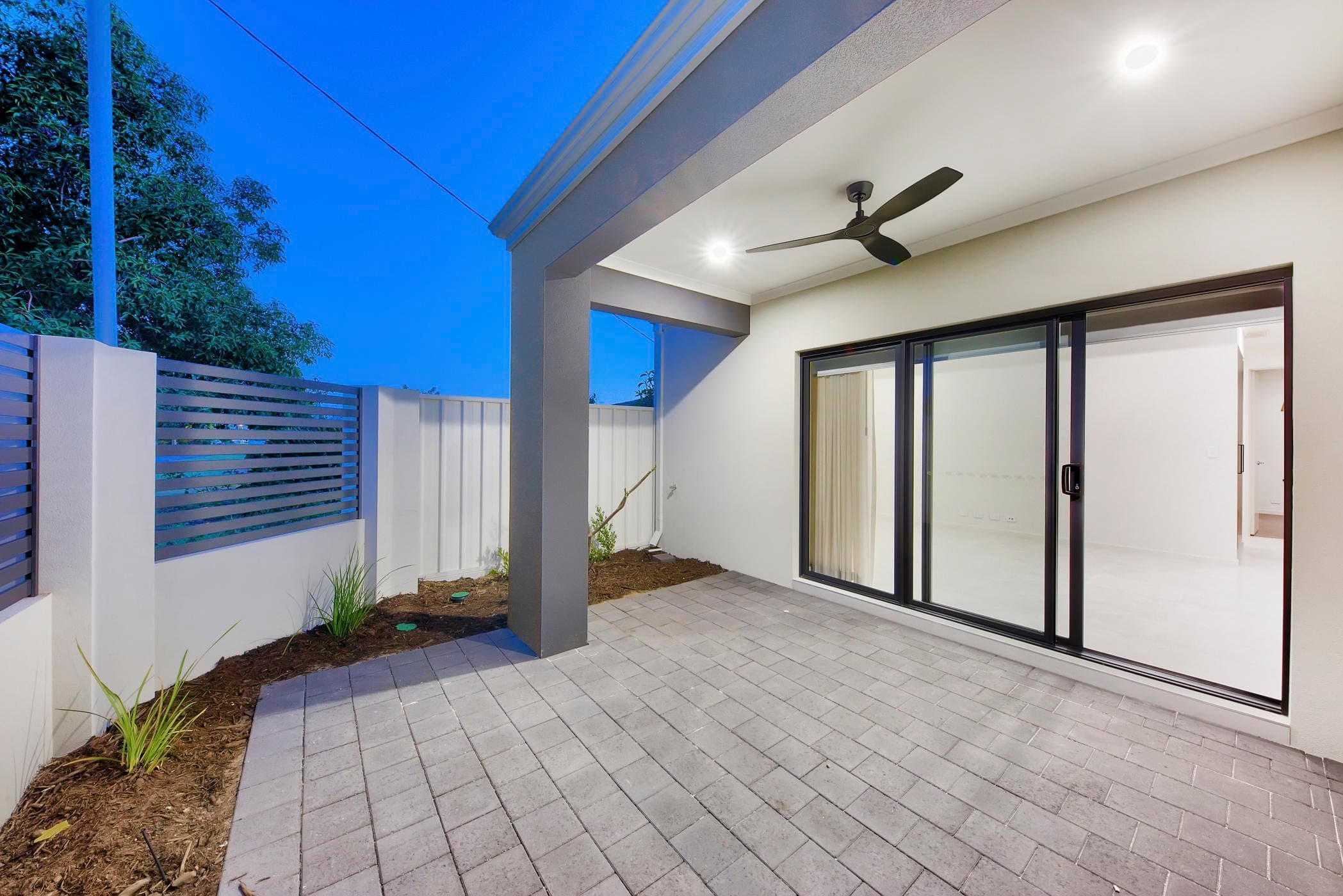 40B Lovegrove Way, MORLEY WA 6062, Morley - Thumbnail 2