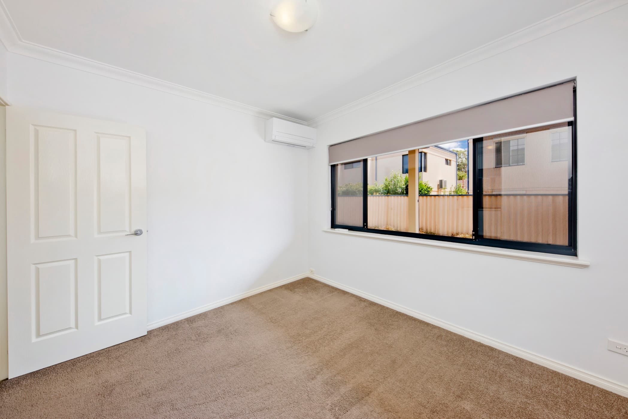 2/18 Hindmarsh Avenue, YOKINE WA 6060, Yokine - Thumbnail 7