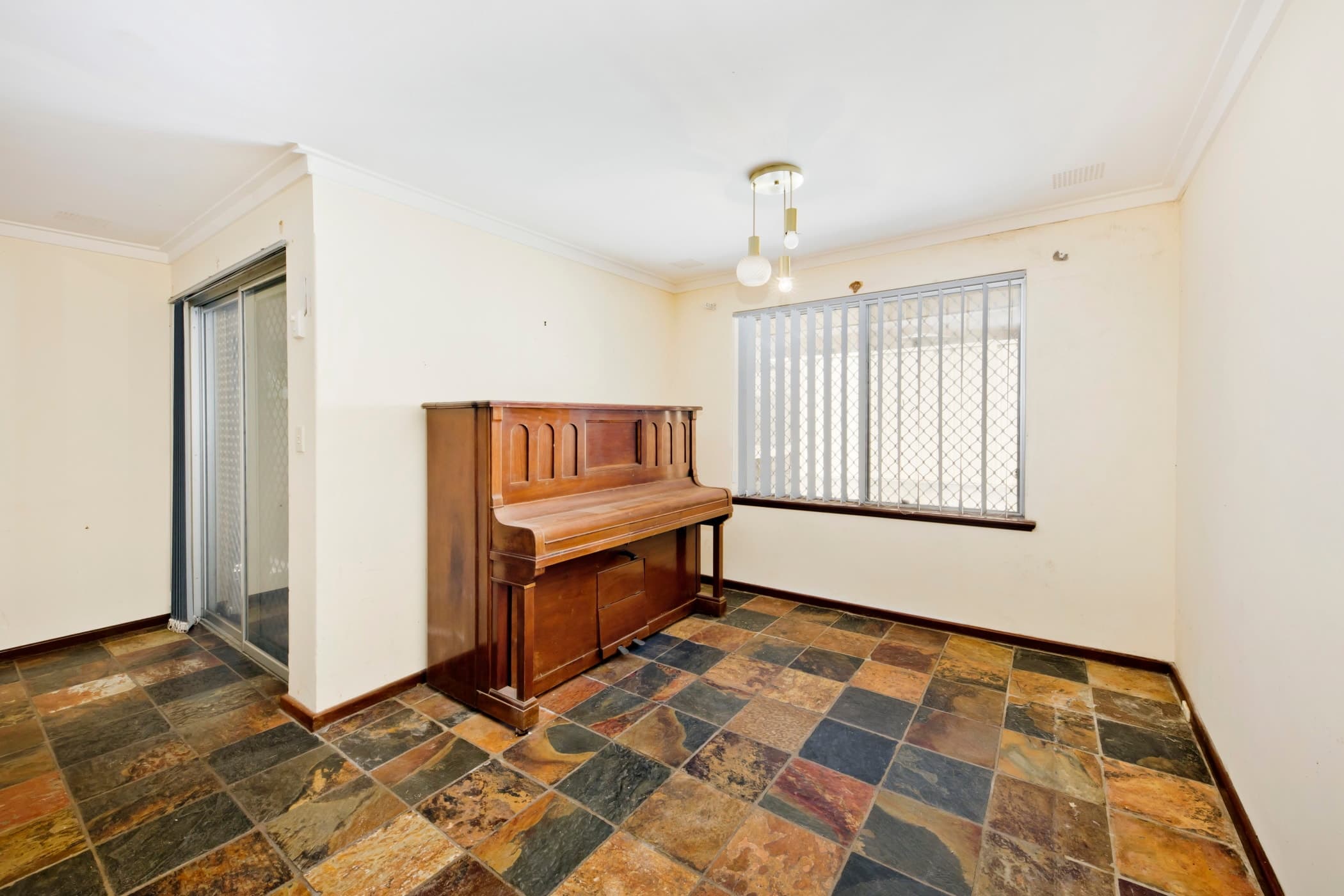 25 Wolseley Road, MORLEY WA 6062, Morley - Thumbnail 8