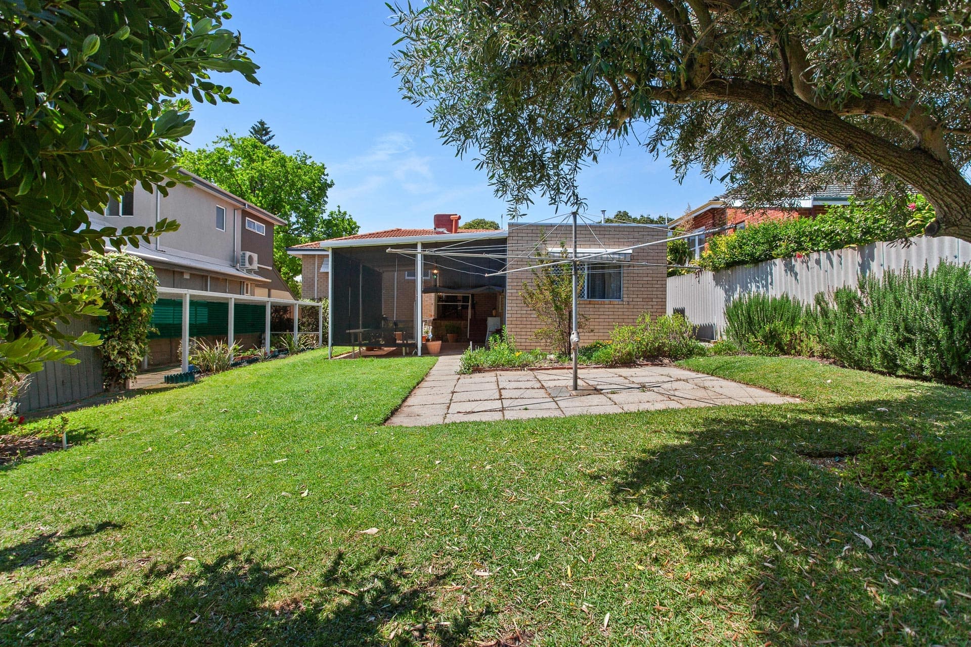 237 Jersey Street, WEMBLEY WA 6014, Wembley - Image 1