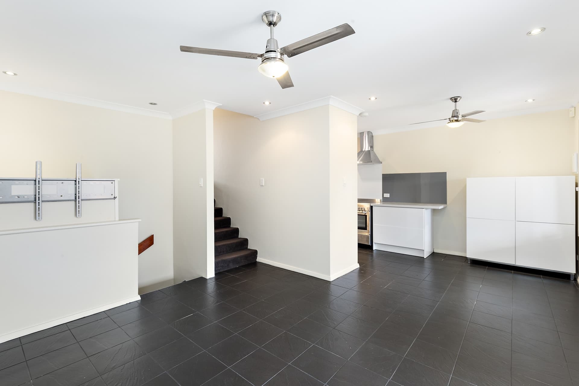 42/35 Moldavia Street, TUART HILL WA 6060, Tuart Hill - Thumbnail 6