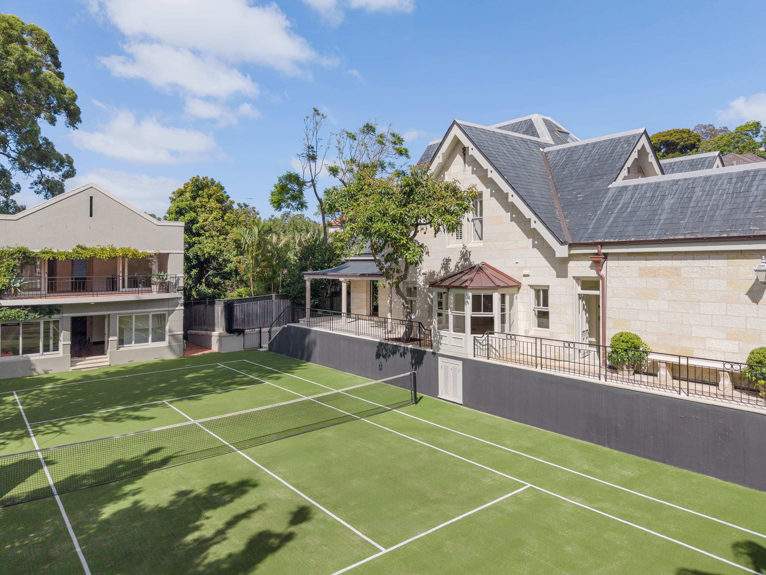 55 Shellcove Road, Kurraba Point - Thumbnail 2