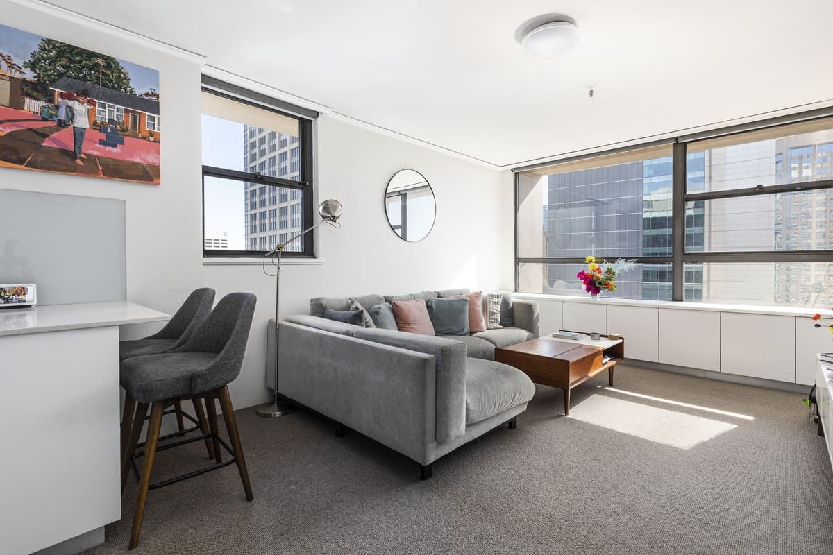 261/27 Park Street, Sydney - Thumbnail 2