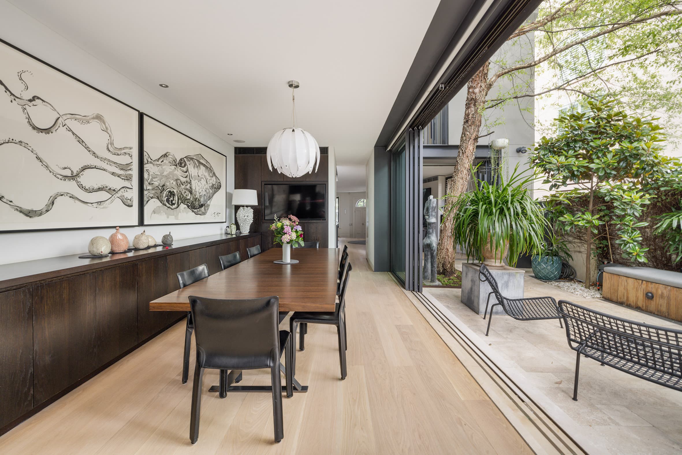 223 Sutherland Street, Paddington - Image 1