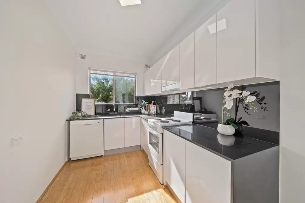 7/421 Liverpool Road, Ashfield, Hadfield - Thumbnail 2