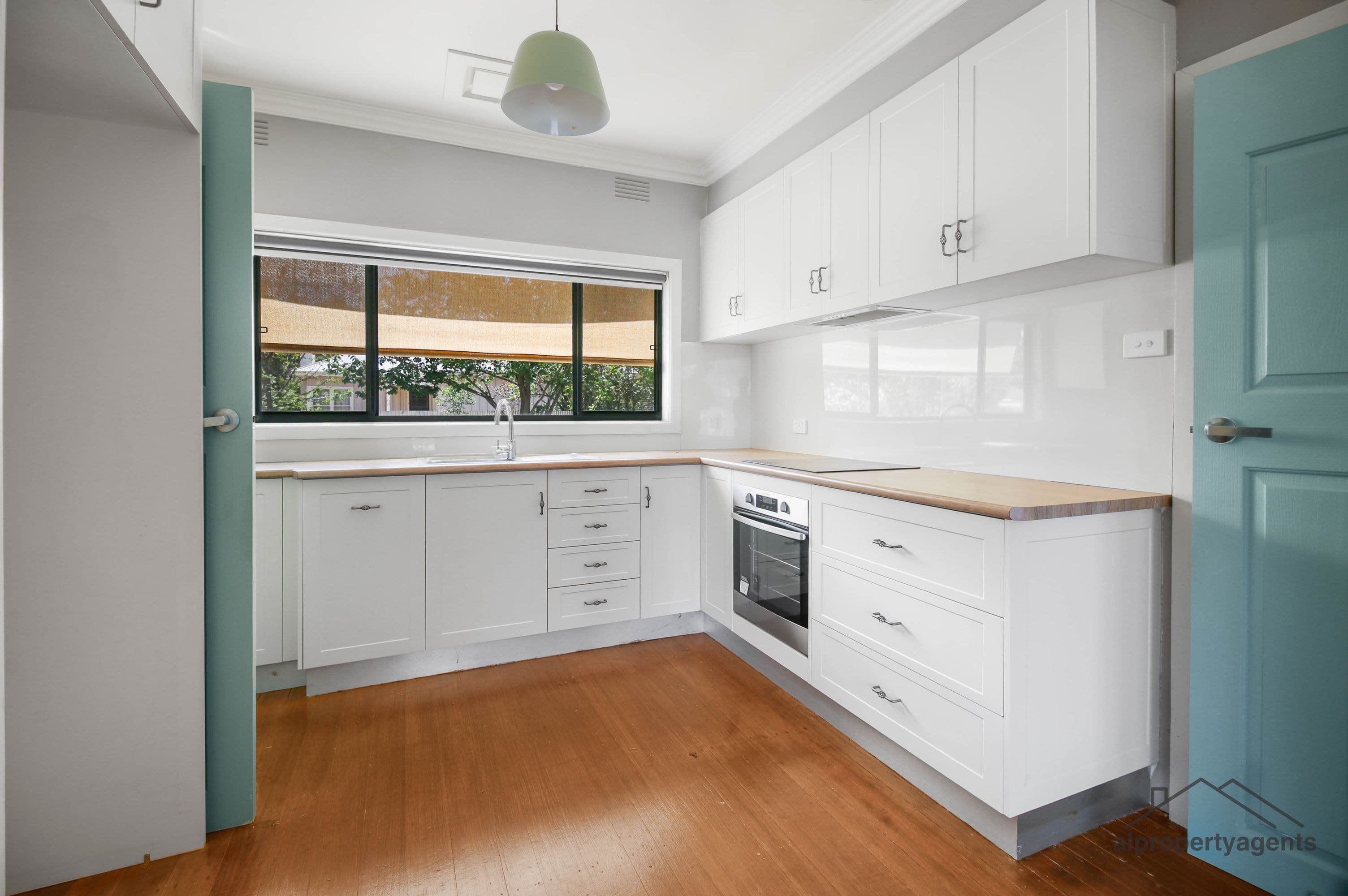 1 Alamein Avenue, Warracknabeal VIC 3393, Warracknabeal - Thumbnail 2