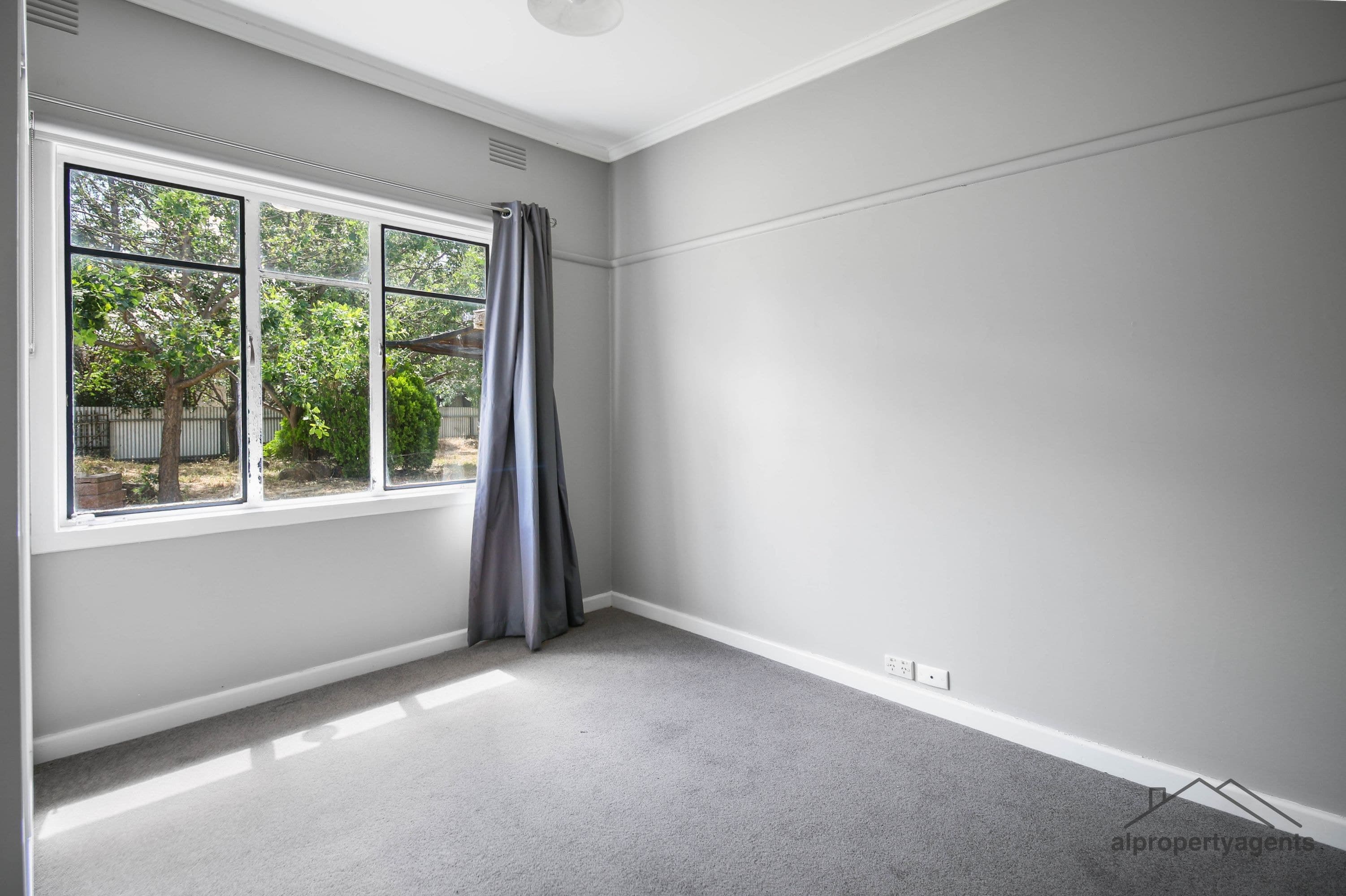 1 Alamein Avenue, Warracknabeal VIC 3393, Warracknabeal - Thumbnail 7