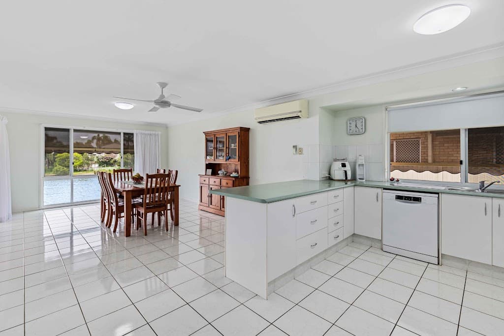 78 Auk Avenue, Burleigh Waters, QLD, 4220, Burleigh Waters - Thumbnail 3