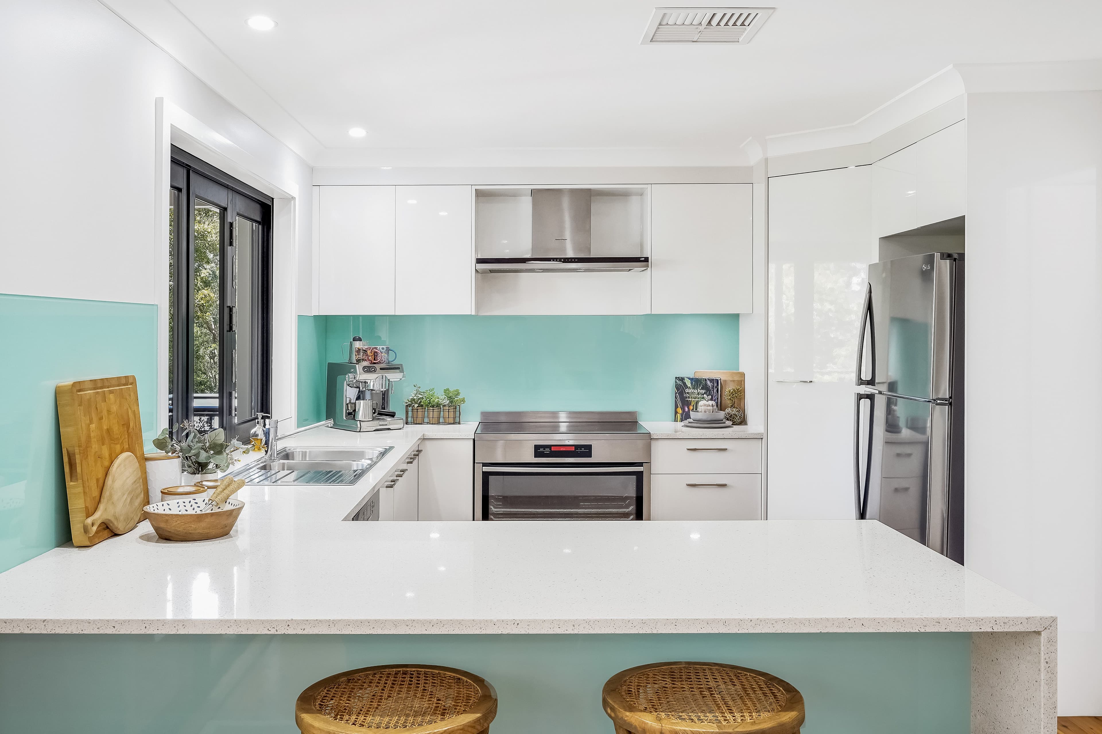 4A Hillcrest Road, Empire Bay NSW 2257, Empire Bay - Thumbnail 2