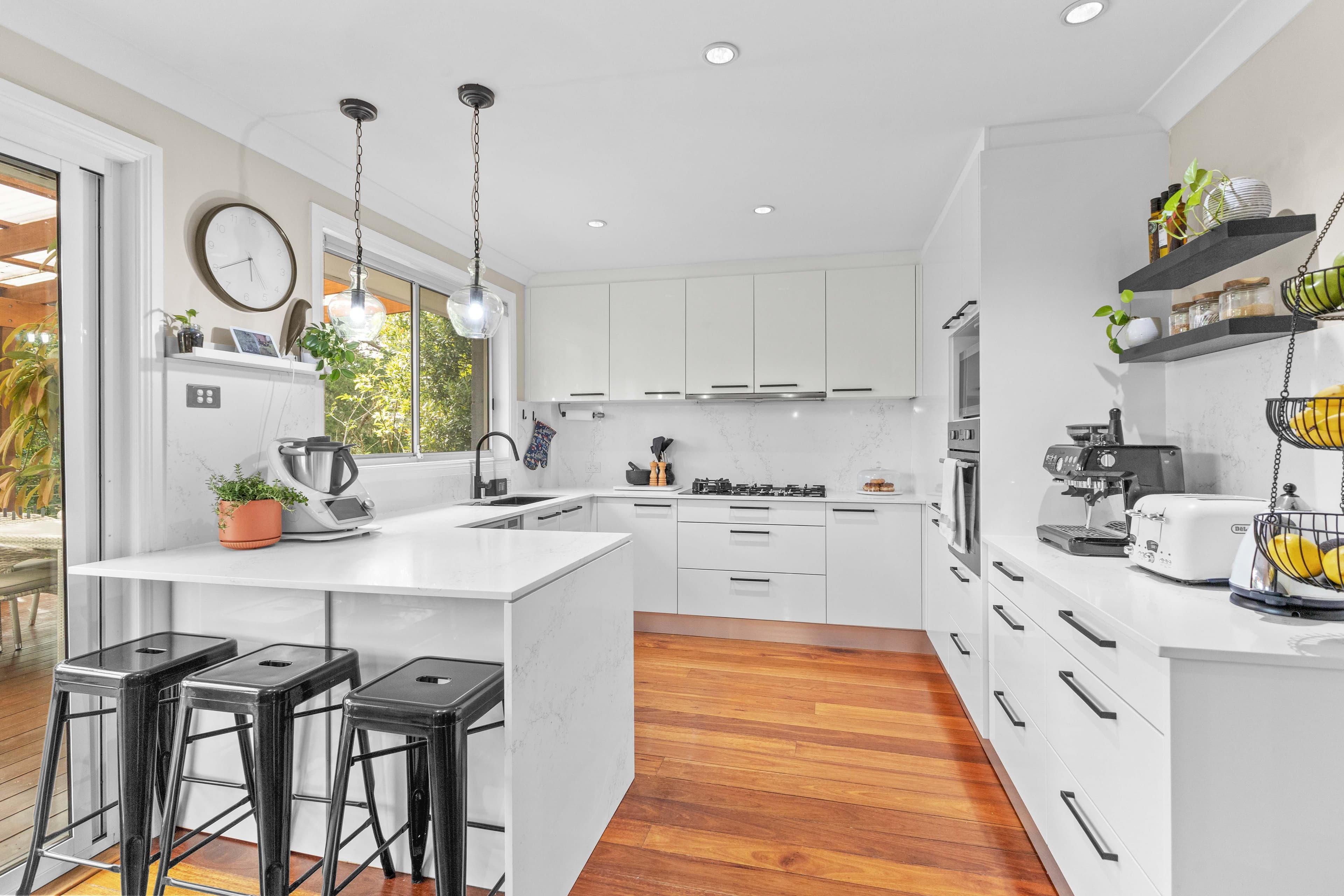 8 Thompson Close, West Pennant Hills NSW 2125, Pennant Hills - Thumbnail 4