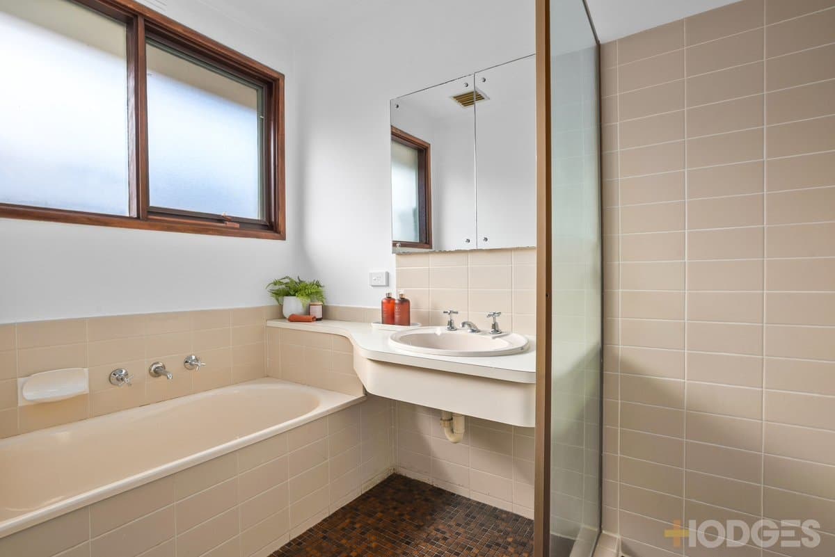 67 Larnook Crescent, Aspendale, VIC, 3195, Aspendale - Thumbnail 5