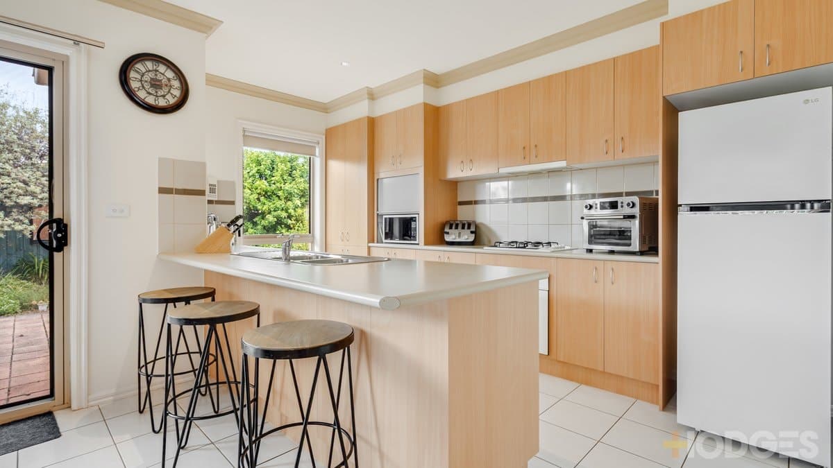 1 / 39 Warrenwood Avenue, Hoppers Crossing, VIC, 3029, Hoppers Crossing - Thumbnail 3