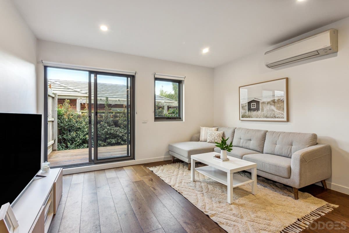 5 / 3-5 Alvena Street, Mentone, VIC, 3194, Mentone - Thumbnail 3