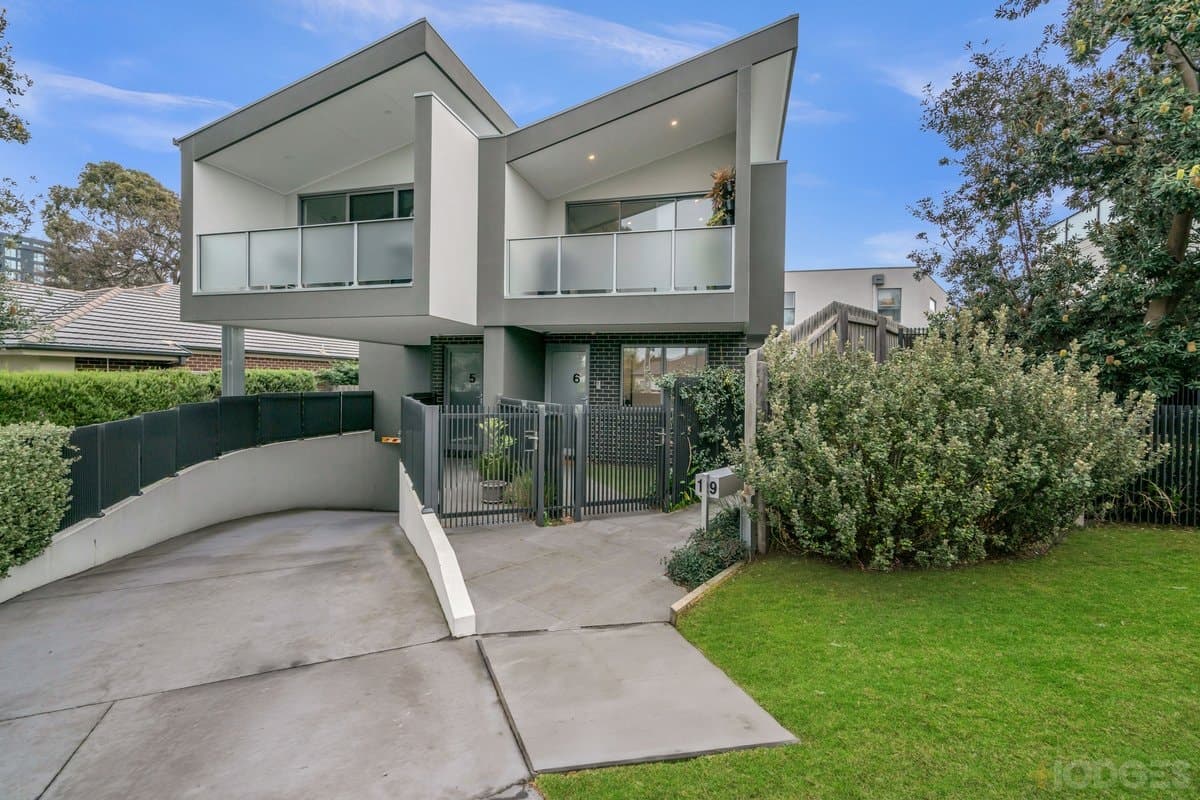 6 / 19 Reeve Court, Cheltenham, VIC, 3192, Cheltenham - Image 1