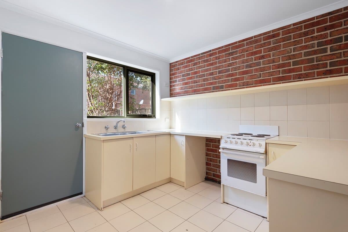 2 / 274 Nepean Highway, Seaford, VIC, 3198, Seaford - Thumbnail 2