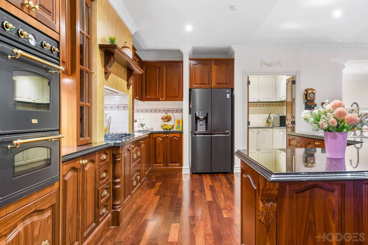12 Meridian Drive, South Morang, VIC, 3752, South Morang - Thumbnail 3