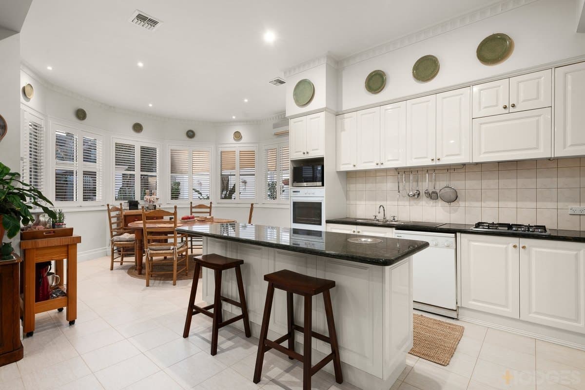 14 Cadby Street, Brighton, VIC, 3186, Brighton - Thumbnail 2