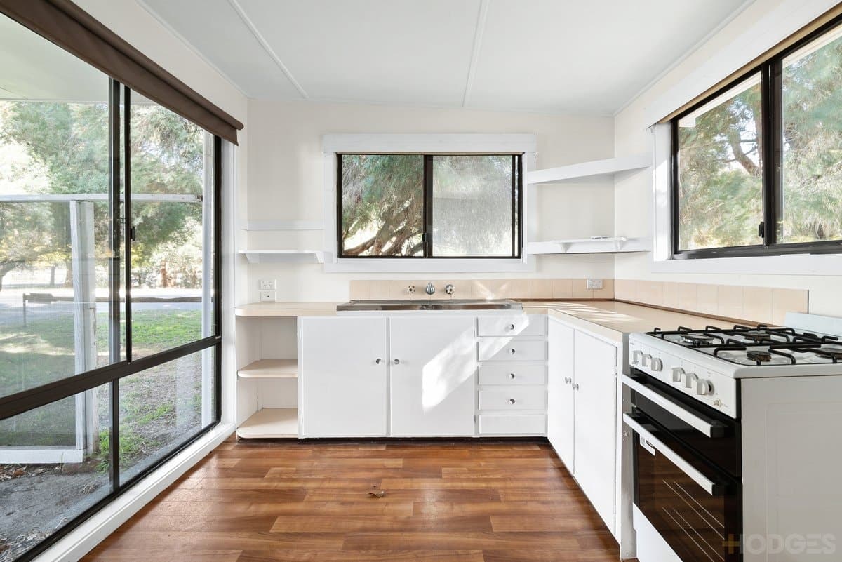 3 / 26-28 Victoria Parade, Kilmore, VIC, 3764, Kilmore - Thumbnail 2