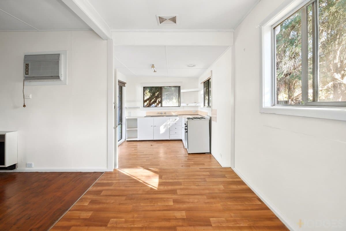 3 / 26-28 Victoria Parade, Kilmore, VIC, 3764, Kilmore - Thumbnail 3