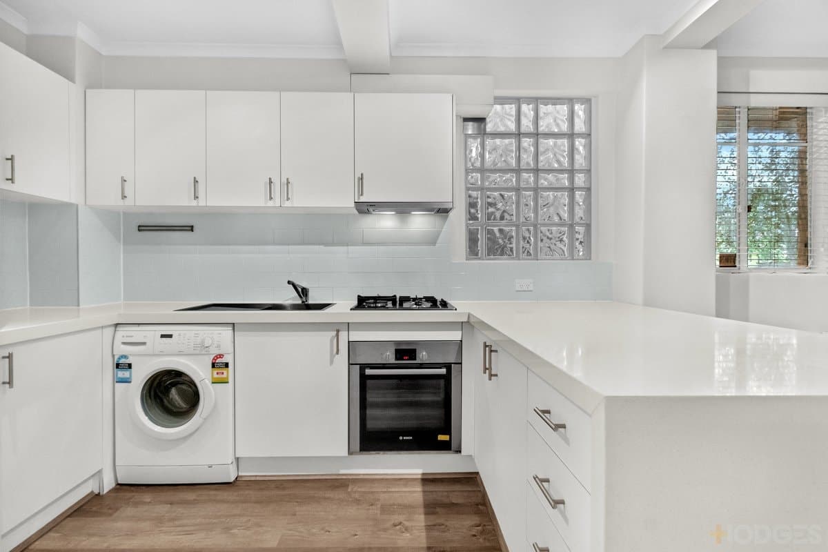 4 / 16a Chapel Street, St Kilda, VIC, 3182, St Kilda - Thumbnail 4