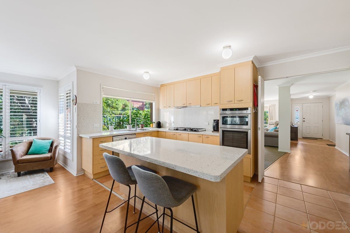 4 Creekview Way, Wyndham Vale, VIC, 3024, Wyndham Vale - Thumbnail 3