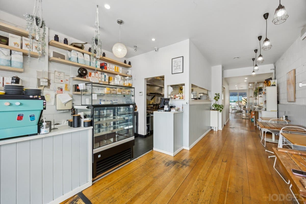 106 Charman Road, Mentone, VIC, 3194, Mentone - Thumbnail 2