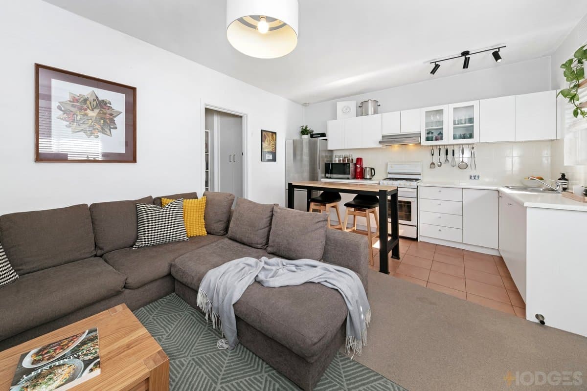 2 / 4 Poets Grove, Elwood, VIC, 3184, Elwood - Image 1