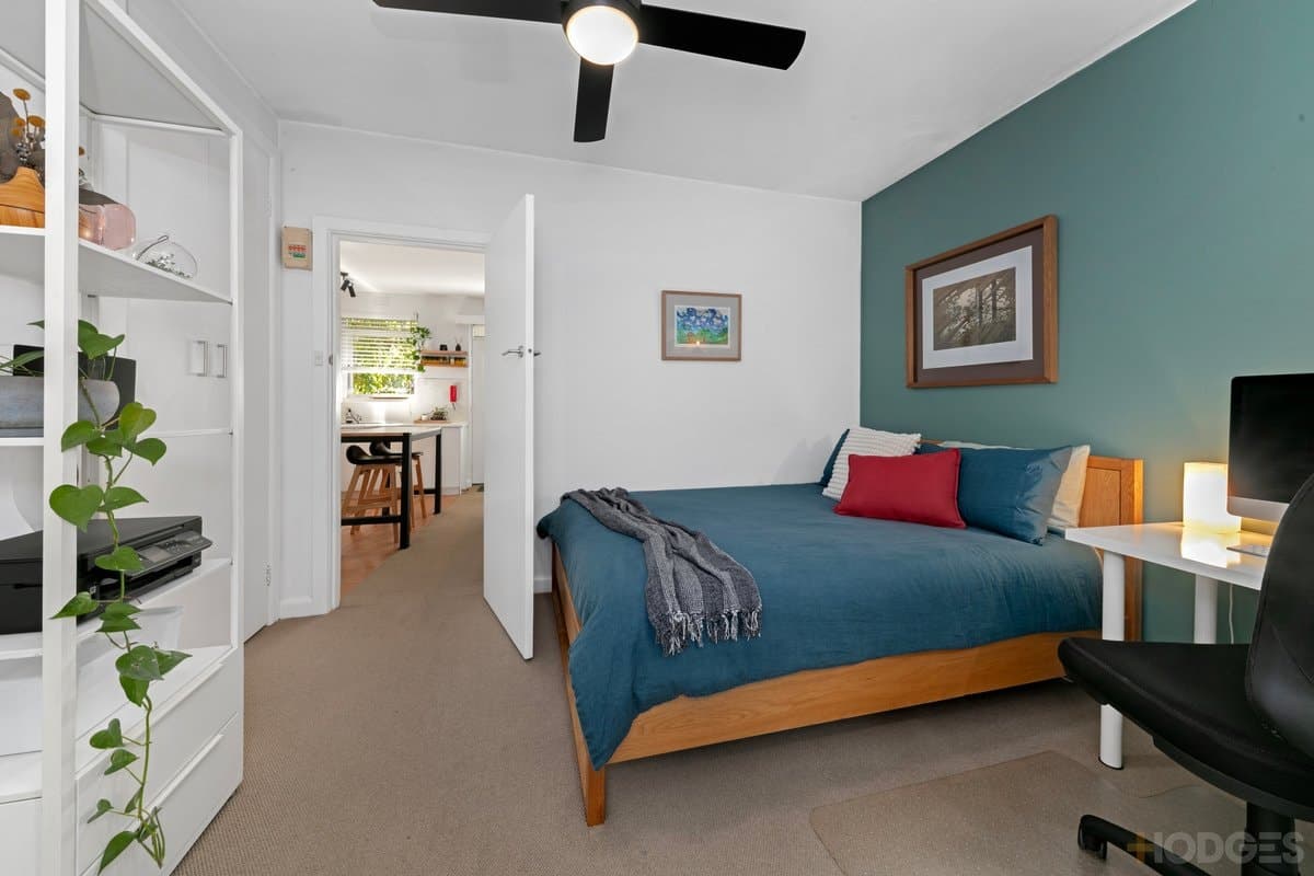2 / 4 Poets Grove, Elwood, VIC, 3184, Elwood - Thumbnail 4