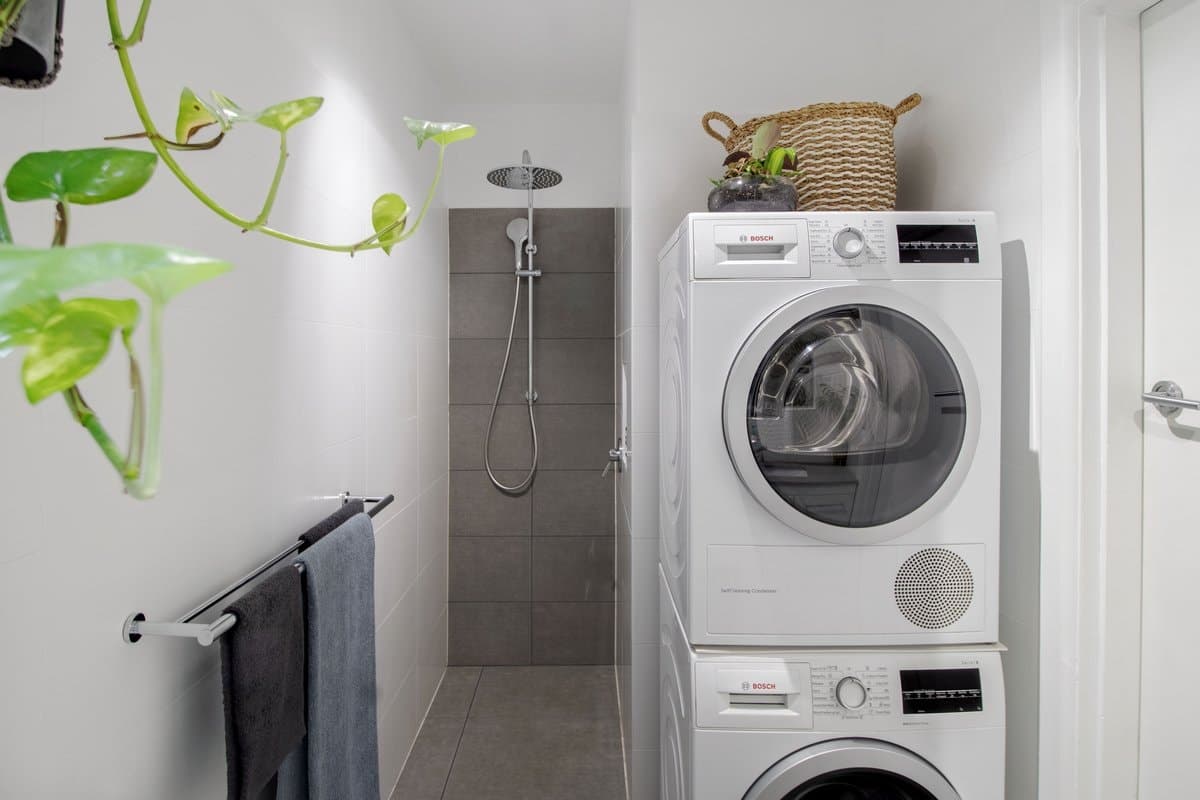 2 / 4 Poets Grove, Elwood, VIC, 3184, Elwood - Thumbnail 8
