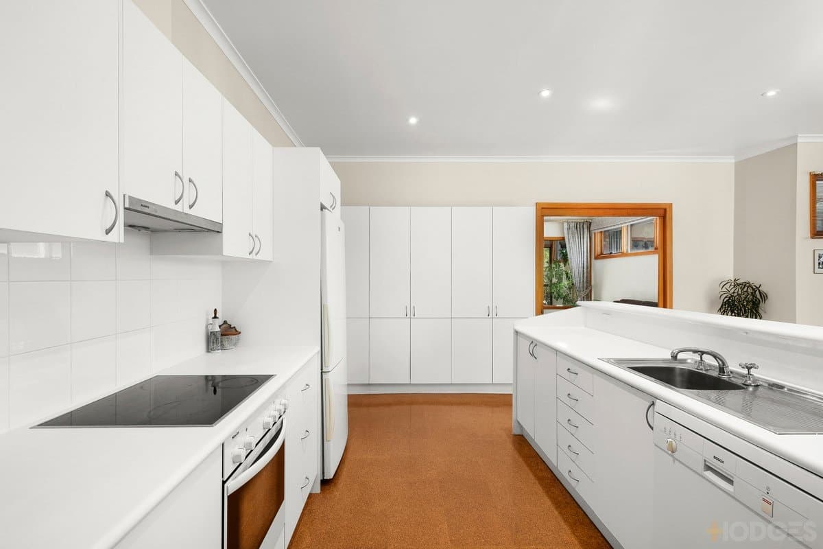 56 Scott Street, Beaumaris, VIC, 3193, Beaumaris - Thumbnail 6