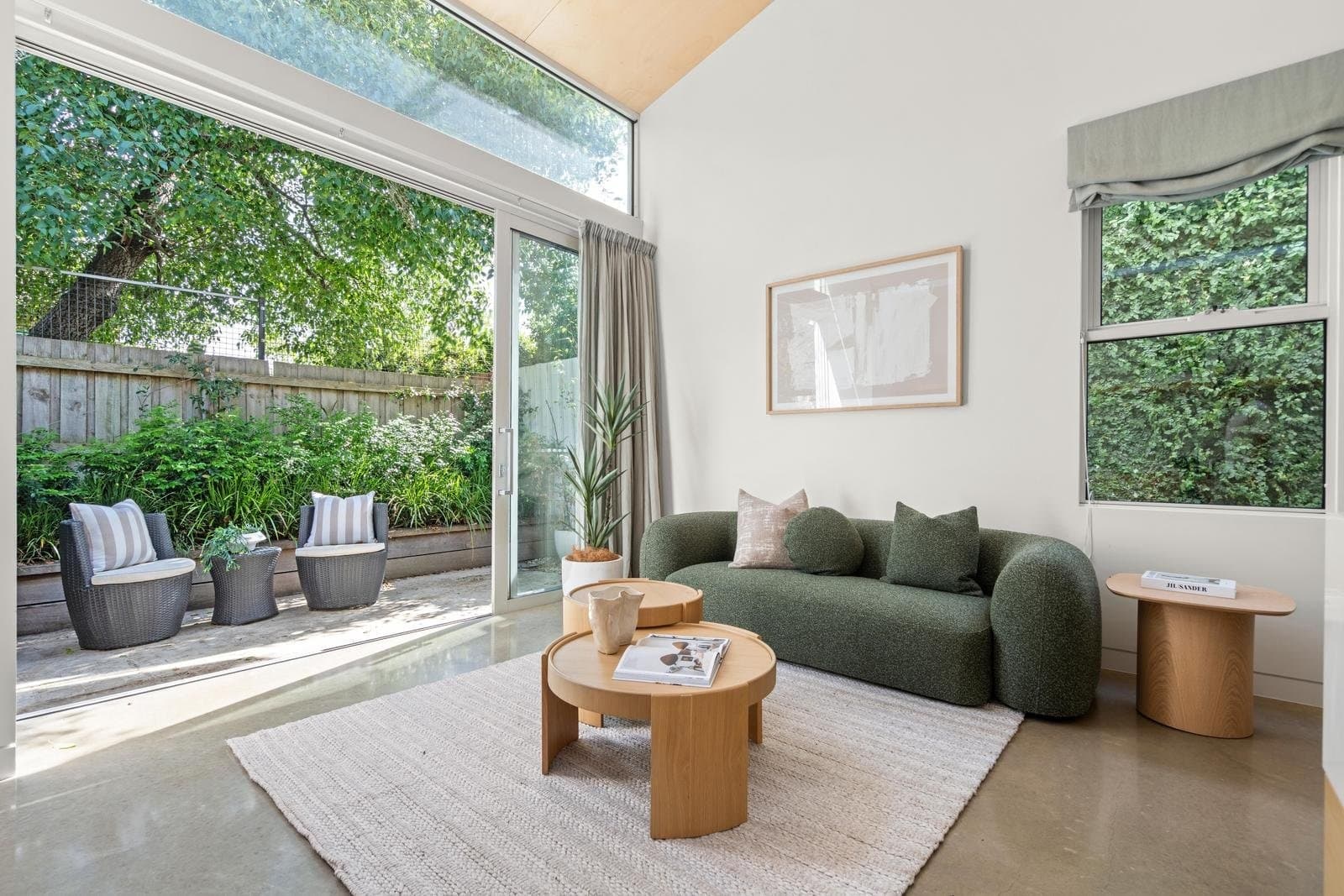 17 Thomson Street, Northcote VIC 3070, Northcote - Thumbnail 2