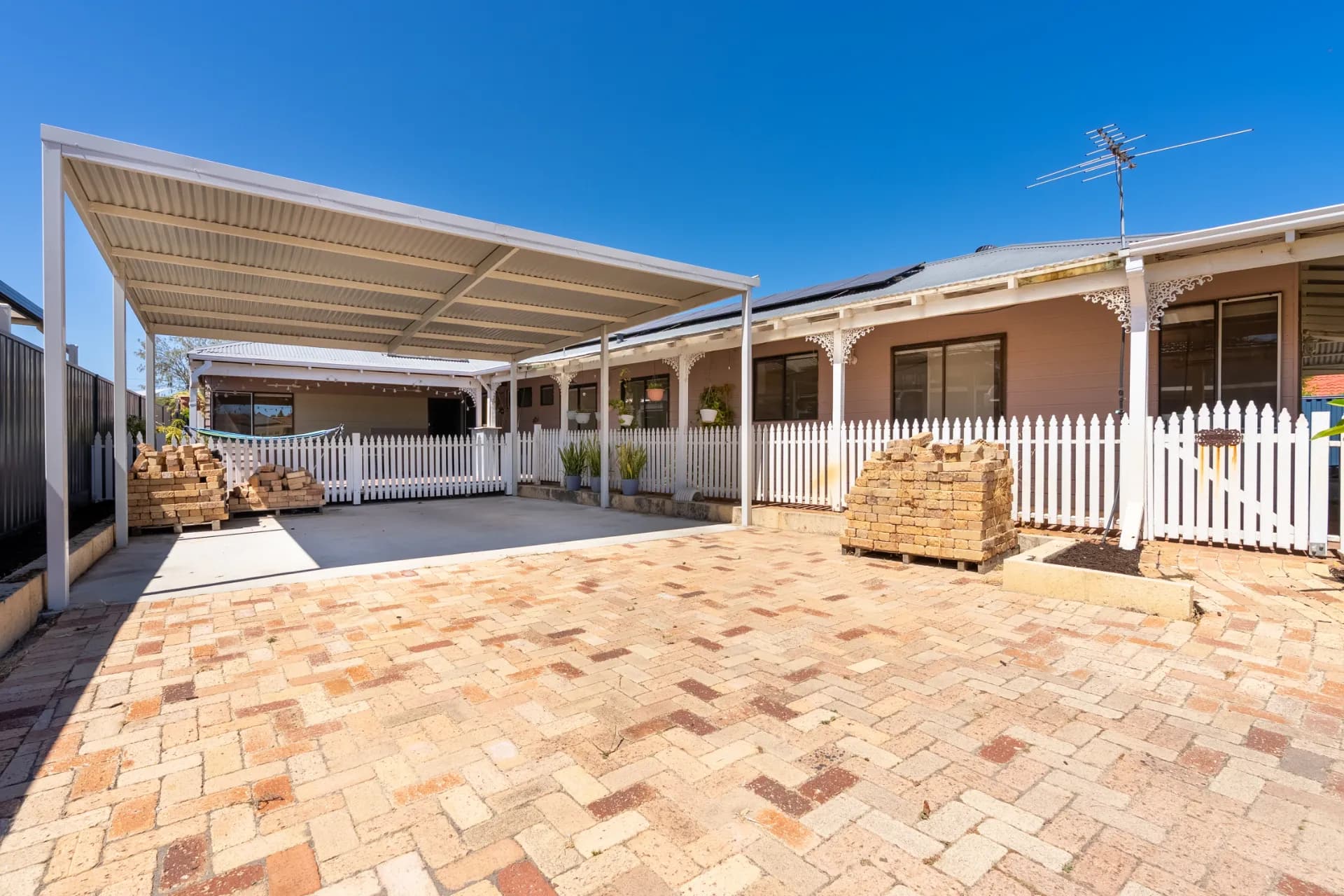 60 Houston Street, Rockingham - Thumbnail 3