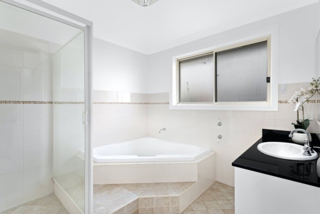 Unit 3, 70 Marian Street, Mount Isa, Mount Isa - Thumbnail 3