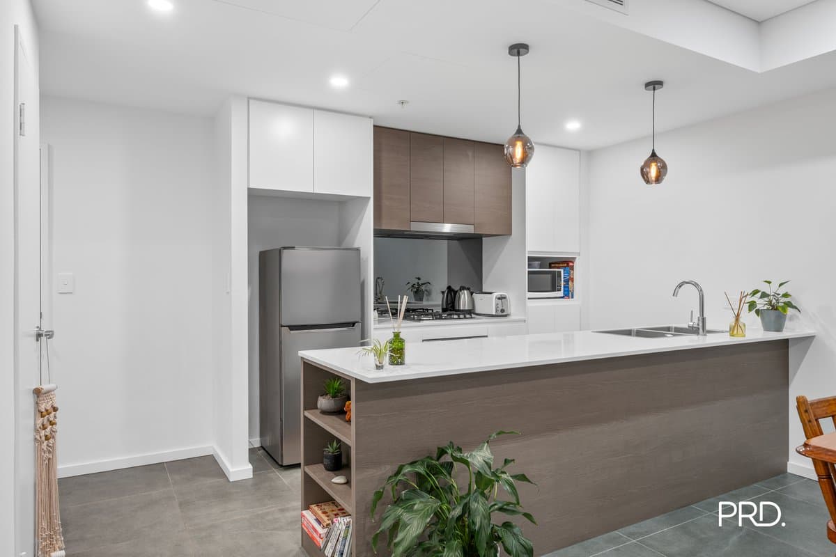 A211/90-98 Glenmore Ridge Drive, GLENMORE PARK NSW 2745, Property Image - Image 1