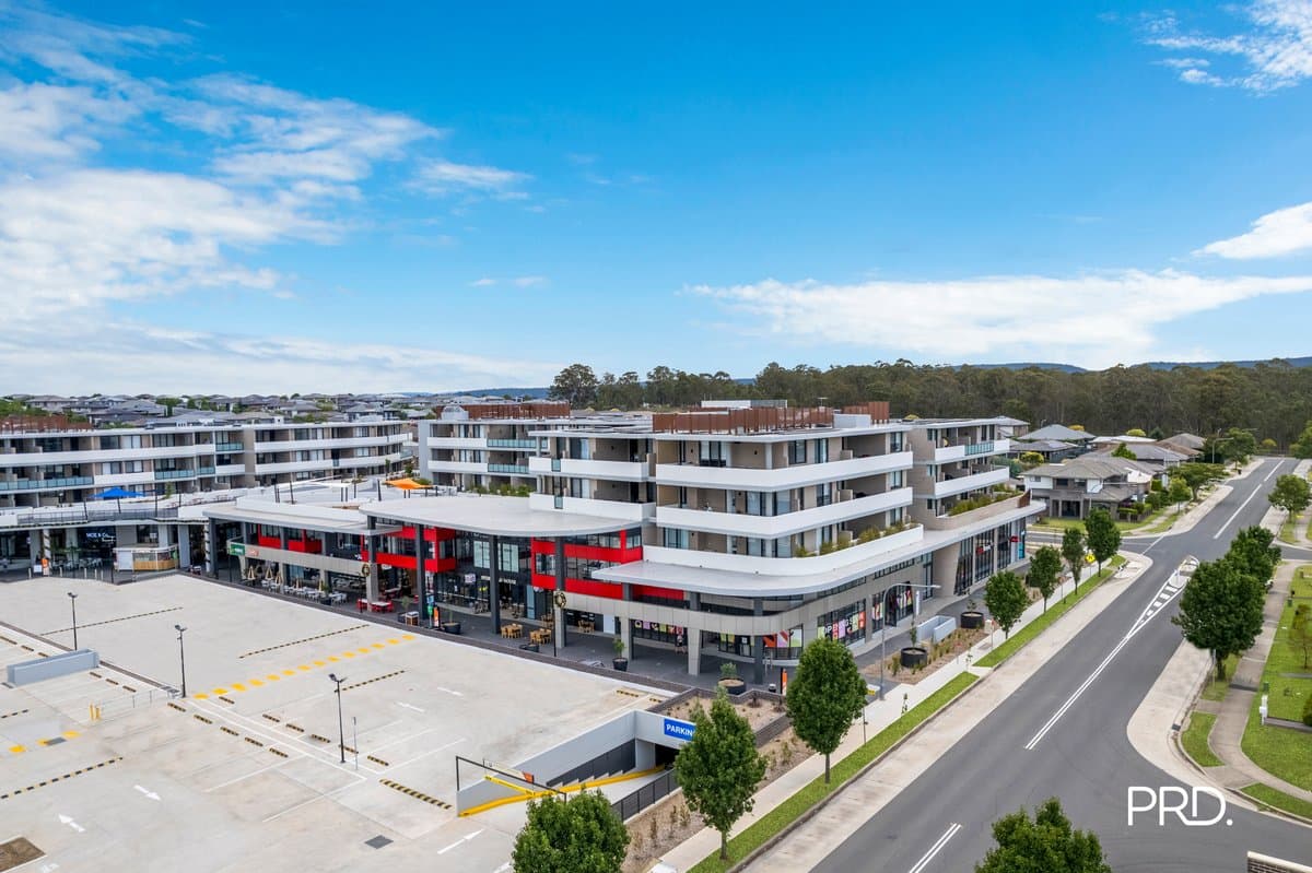 A211/90-98 Glenmore Ridge Drive, GLENMORE PARK NSW 2745, Property Image - Thumbnail 2