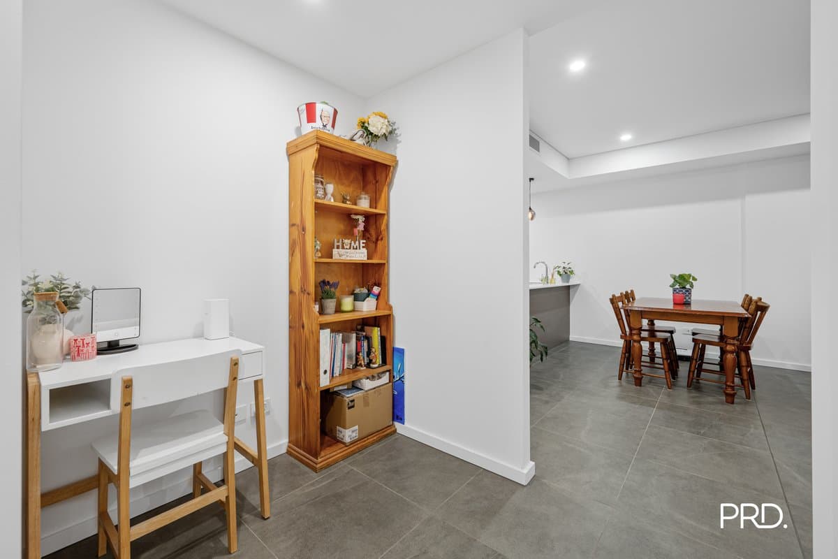 A211/90-98 Glenmore Ridge Drive, GLENMORE PARK NSW 2745, Property Image - Thumbnail 5