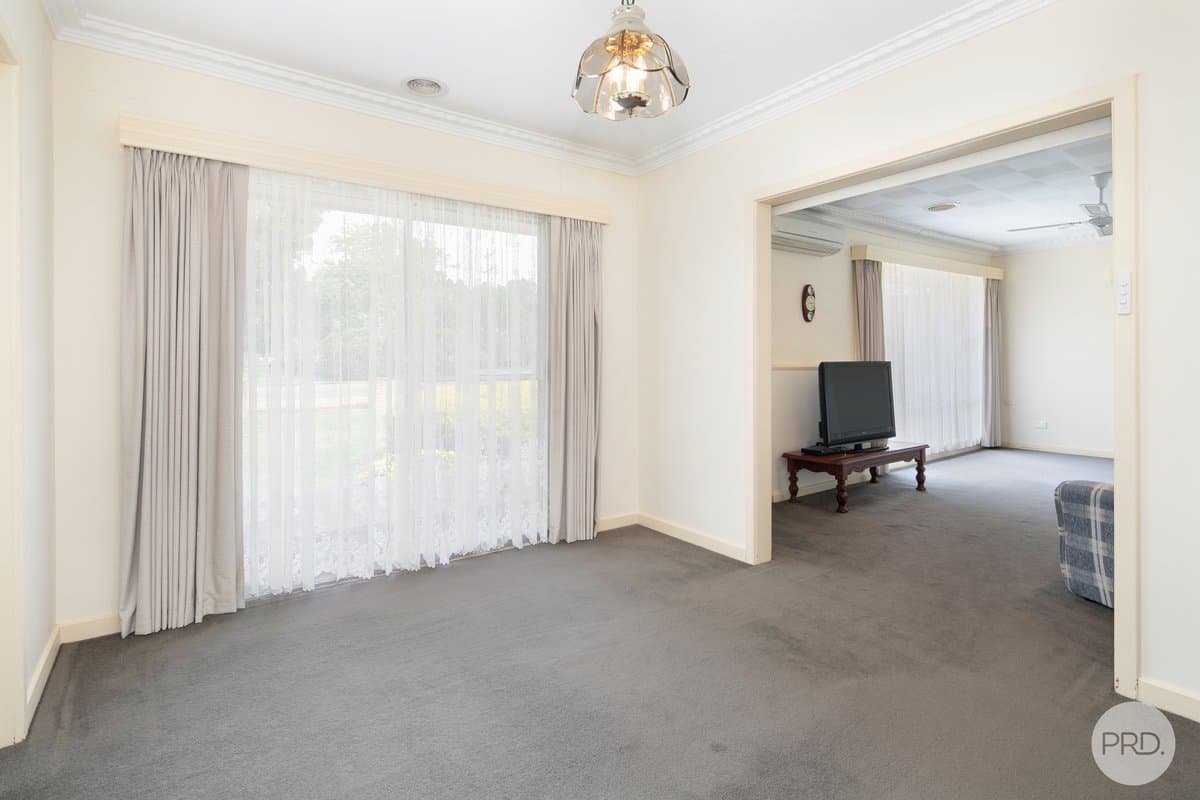32 Cummins Road, MOUNT ROWAN VIC 3352, Mount Rowan - Thumbnail 4