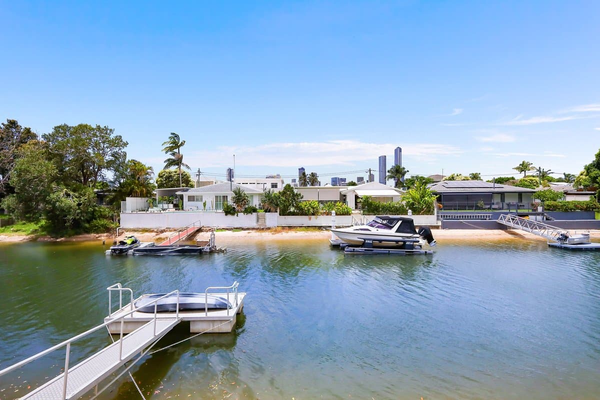102 Rio Vista Boulevard, BROADBEACH WATERS QLD 4218, Broadbeach Waters - Thumbnail 5