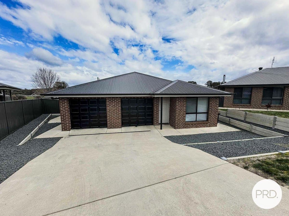 11 McEwan Court, TUMBARUMBA NSW 2653, Tumbarumba - Image 1