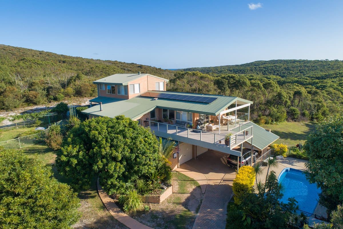 21 Amaroo Crescent, FINGAL BAY NSW 2315, Fingal Bay - Thumbnail 2