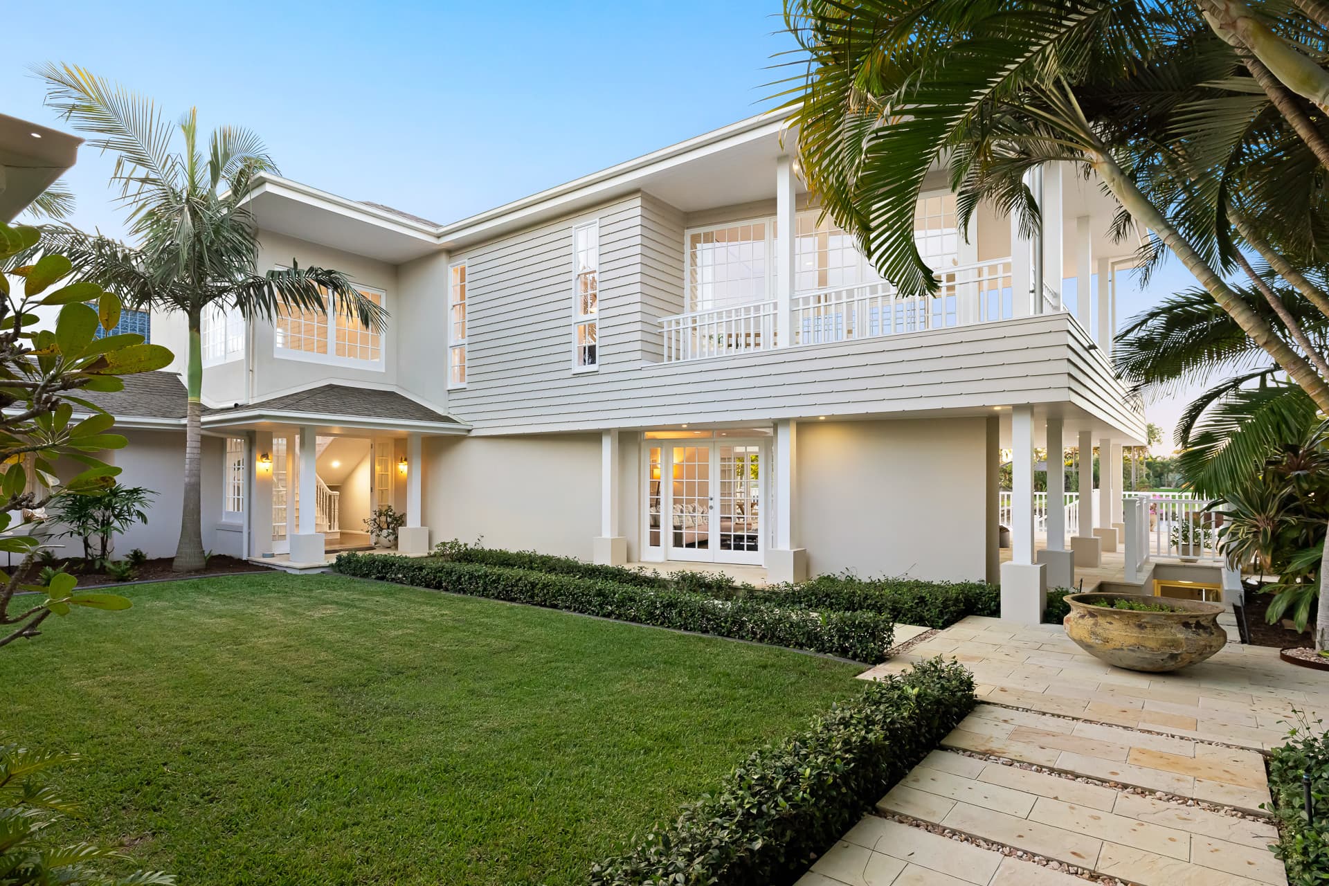 129 Monaco Street, Broadbeach Waters, QLD, 4218, Broadbeach Waters - Thumbnail 6