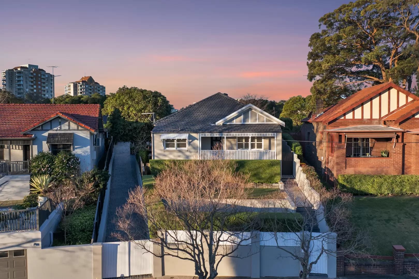 16 Milroy Avenue, Kensington, Kensington - Image 1