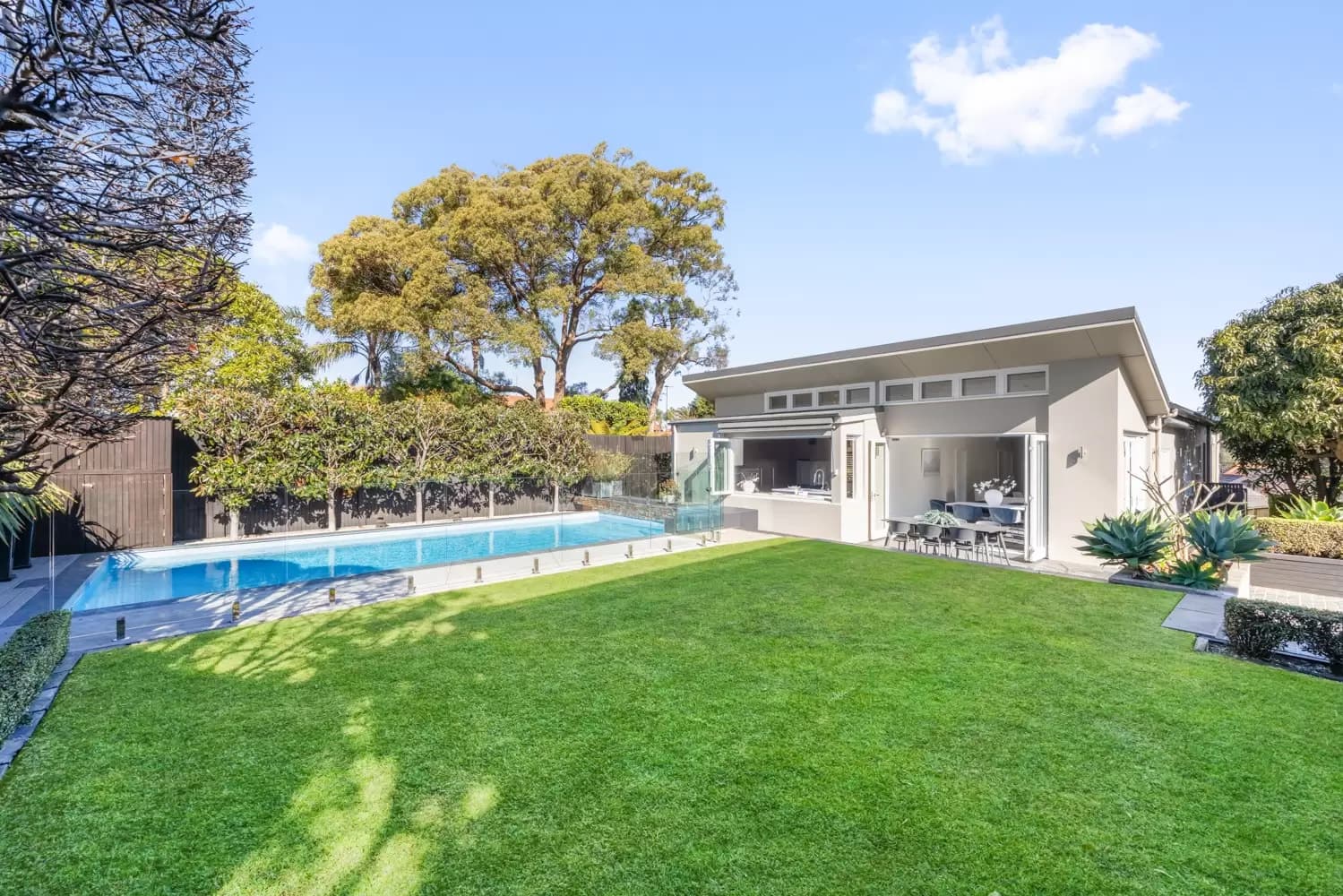 16 Milroy Avenue, Kensington, Kensington - Thumbnail 4