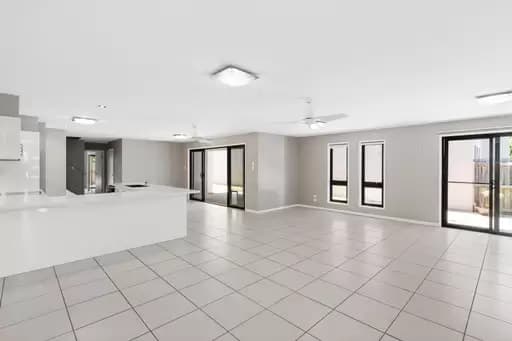 2/10 Hans Boysen Drive, Mudjimba, Mudjimba - Thumbnail 5