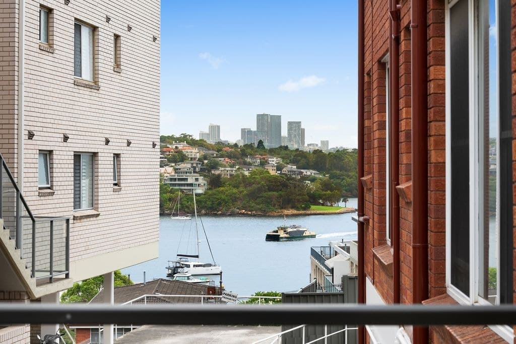 1/18 Collingwood Street, Drummoyne - Image 1