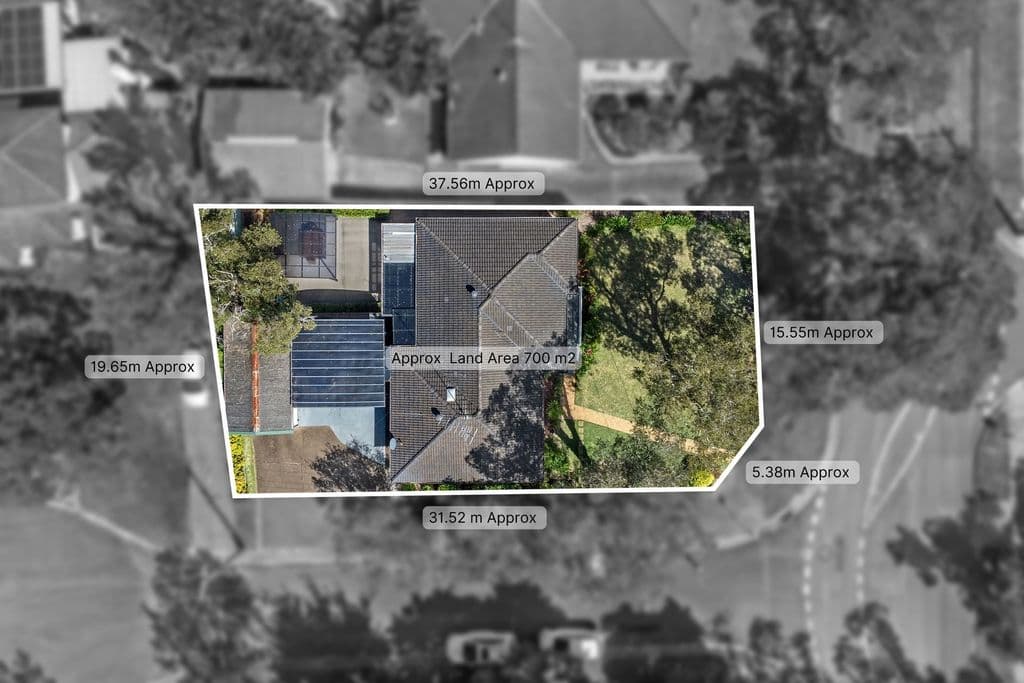 9 Vineyard Street, Mona Vale - Thumbnail 2